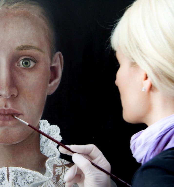 Dieses Bild hat ein leeres Alt-Attribut. Der Dateiname ist In-progress-Schnappschuss-Whispers-Jana-Geilhof-V-1.jpeg